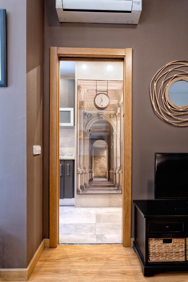 Homely Malaga Cristo Deluxe Bagian luar foto